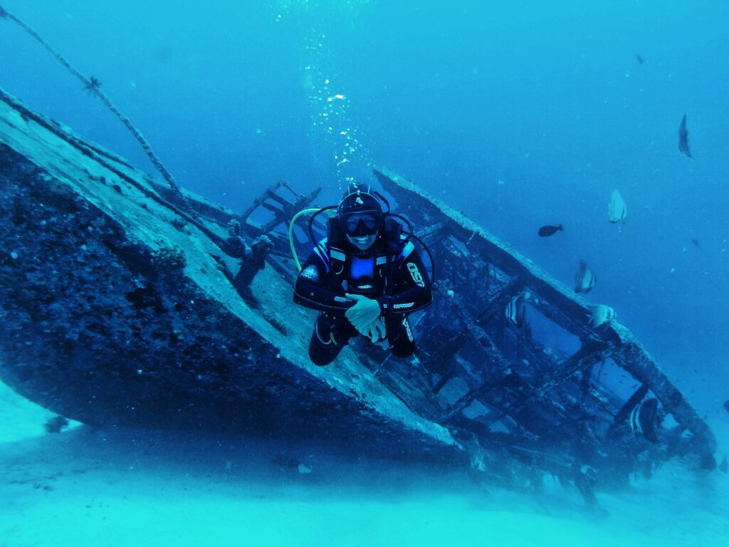 Wreck Diving  Maldives istruttore